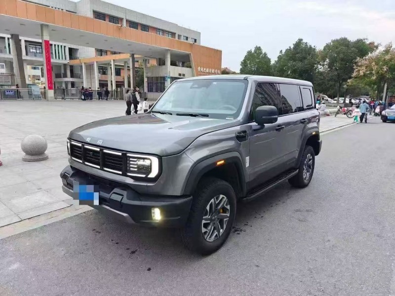 25年枣庄北京BJ40