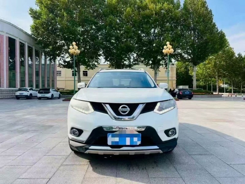 15年济南日产奇骏