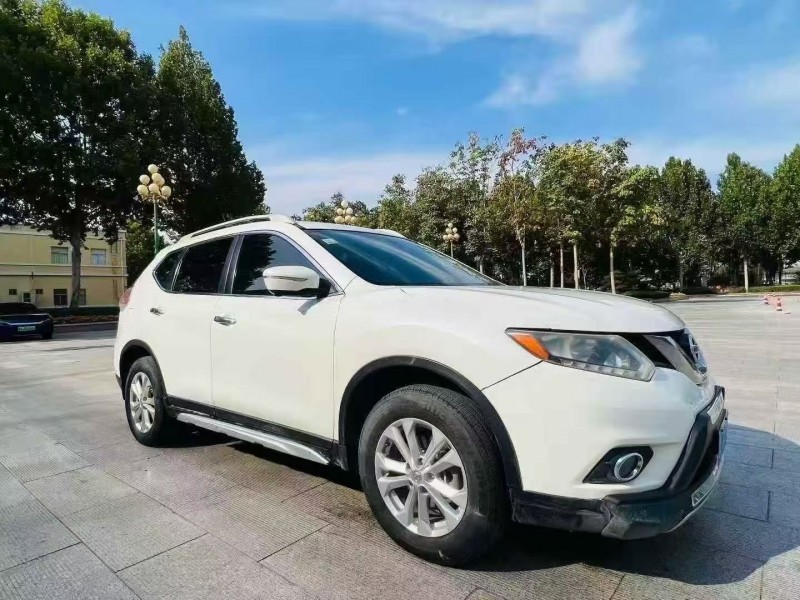 15年济南日产奇骏