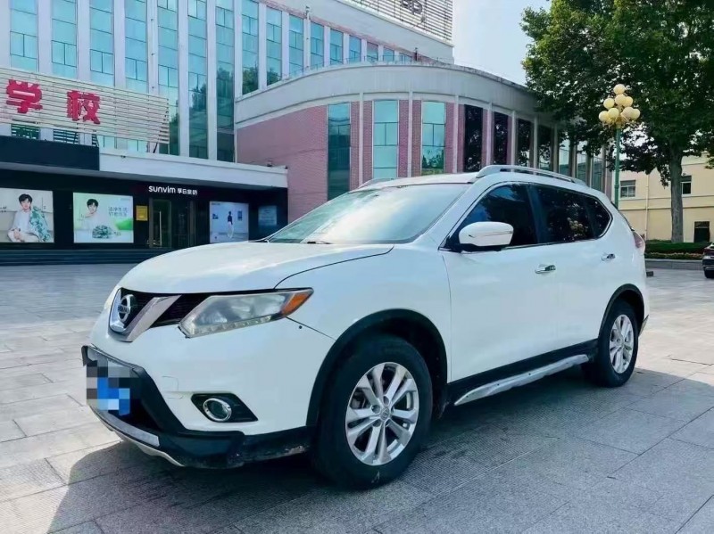 15年济南日产奇骏