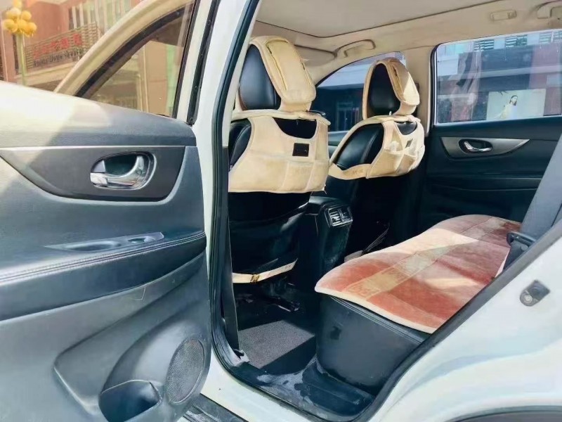 15年济南日产奇骏