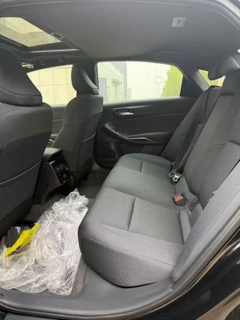 25年潍坊丰田亚洲龙