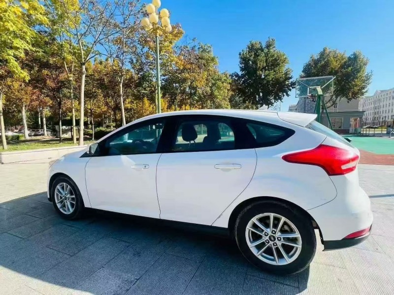 16年东营福特福克斯