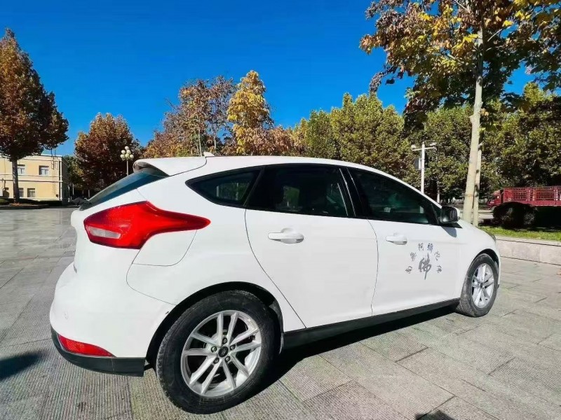 16年东营福特福克斯