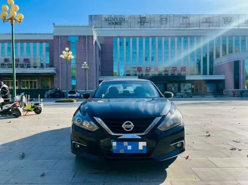 17年潍坊日产天籁