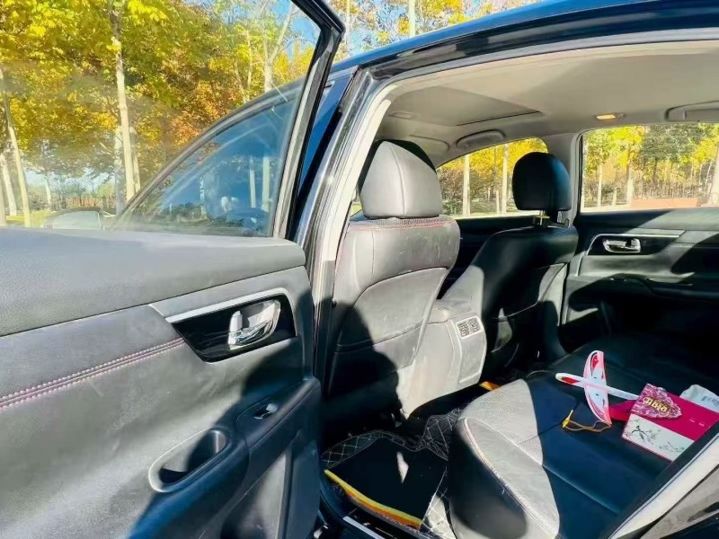 17年潍坊日产天籁