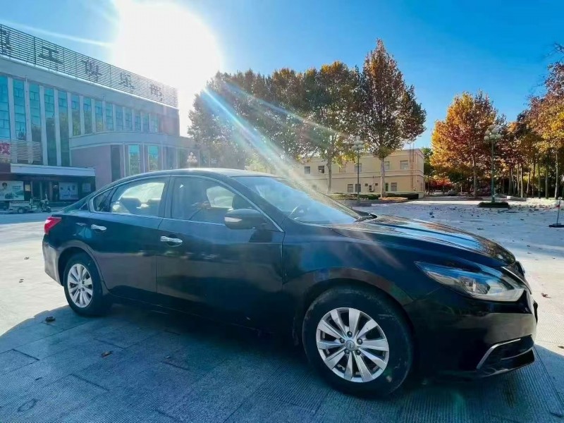 17年潍坊日产天籁