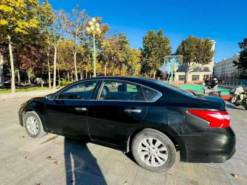 17年潍坊日产天籁