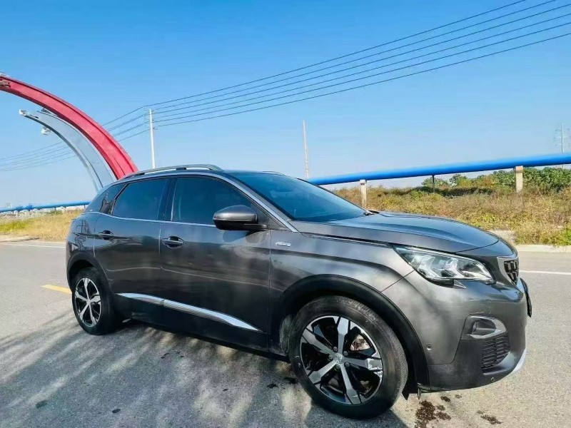 17年烟台标致4008