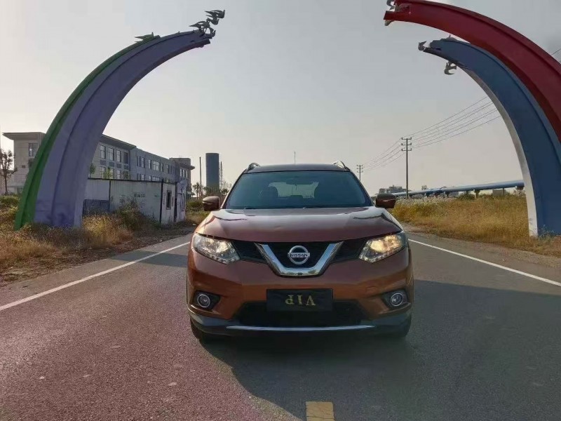 15年青岛日产奇骏