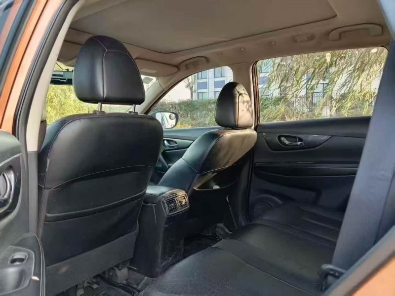 15年青岛日产奇骏