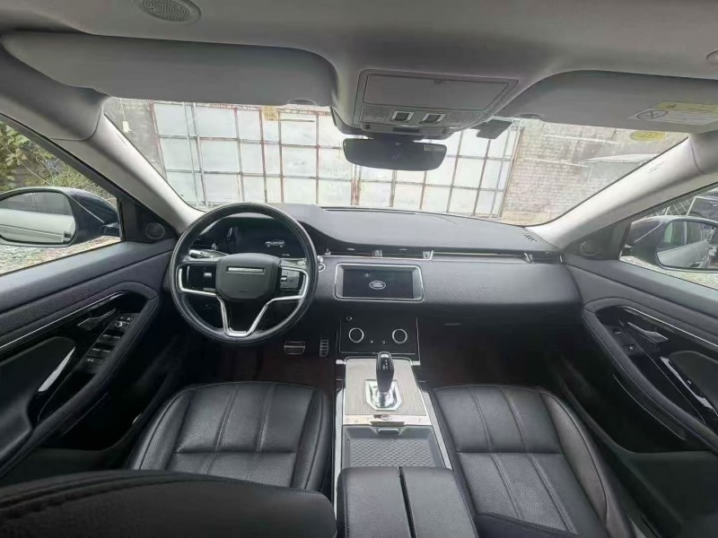 22年潍坊路虎揽胜极光