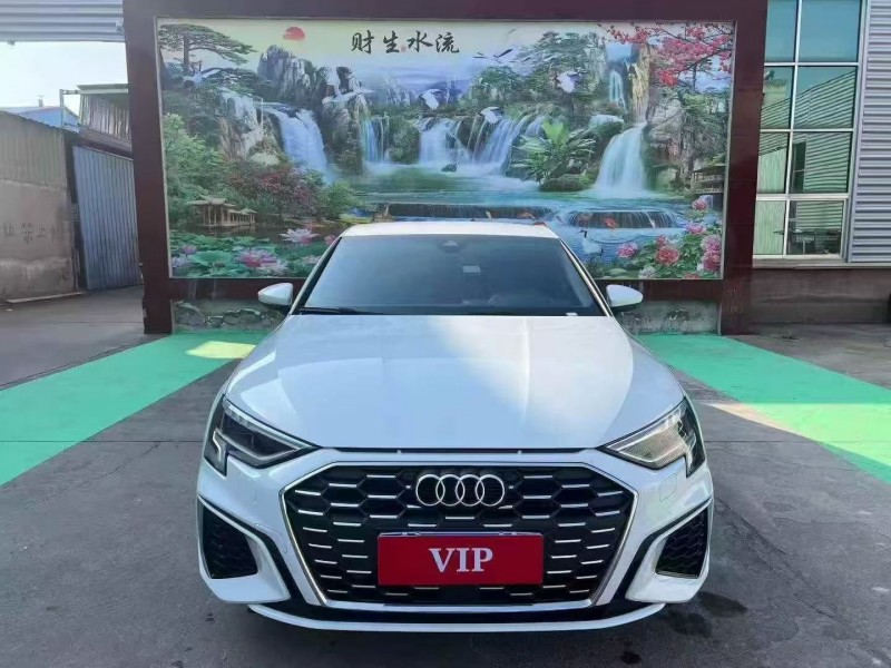 24年威海奥迪A3