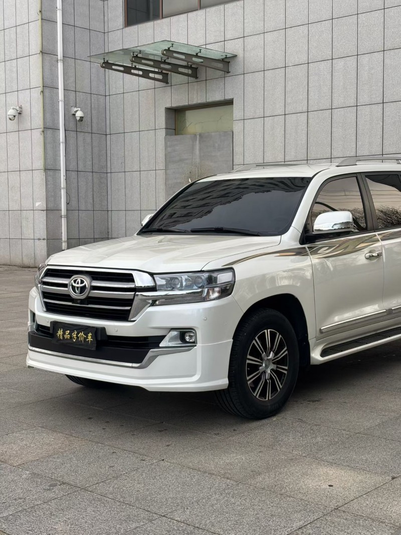 17年吉林丰田兰德酷路泽