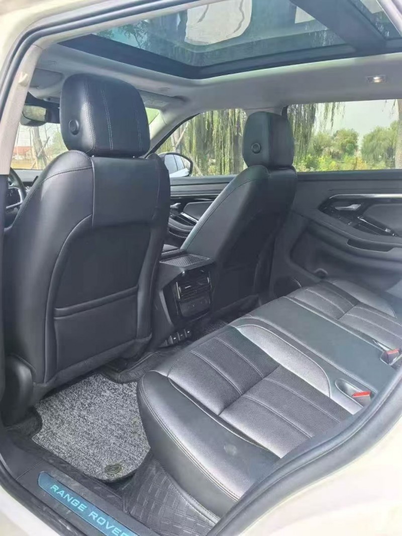 22年潍坊路虎揽胜极光