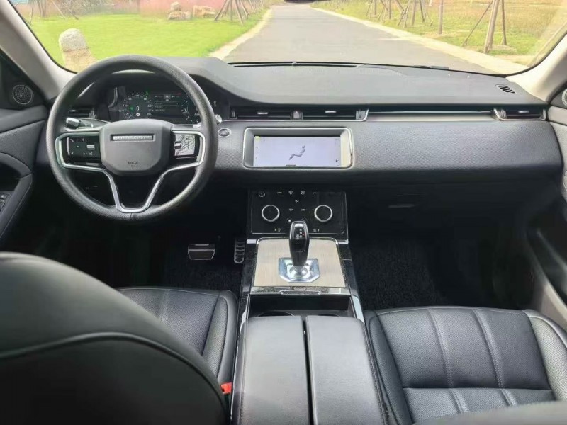 22年潍坊路虎揽胜极光