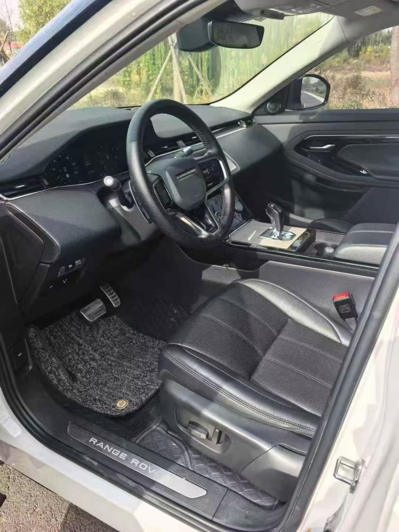 22年潍坊路虎揽胜极光