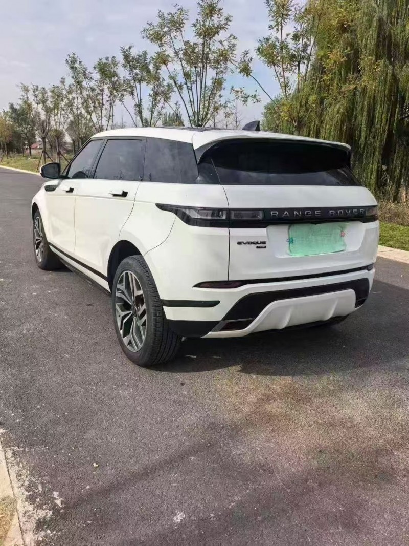 22年潍坊路虎揽胜极光