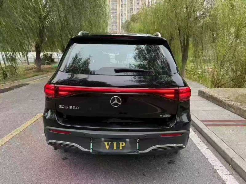 25年宜春奔驰EQB