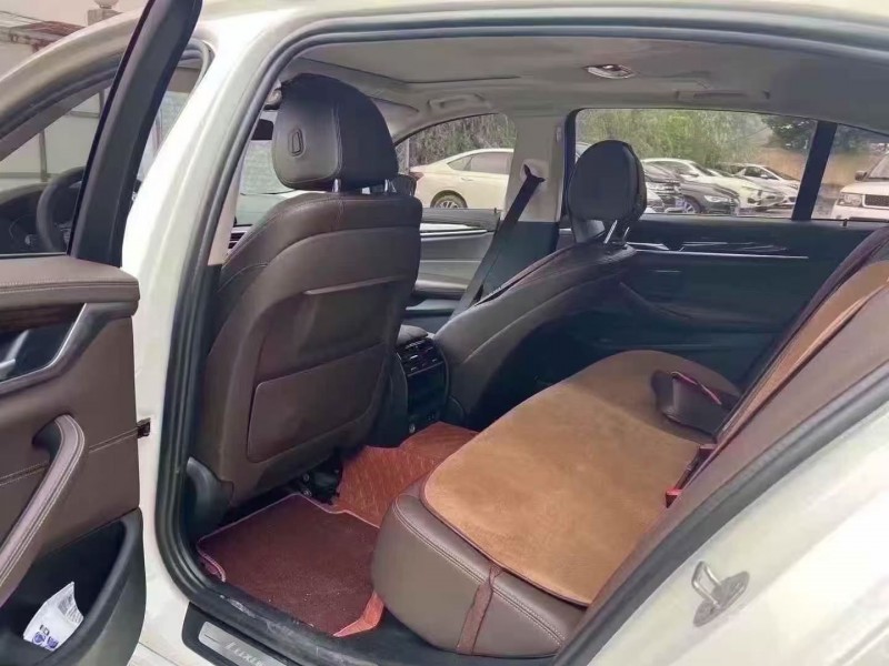 20年青岛宝马5系