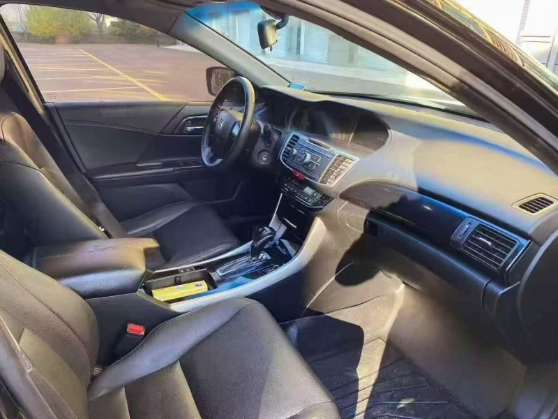 16年枣庄本田雅阁