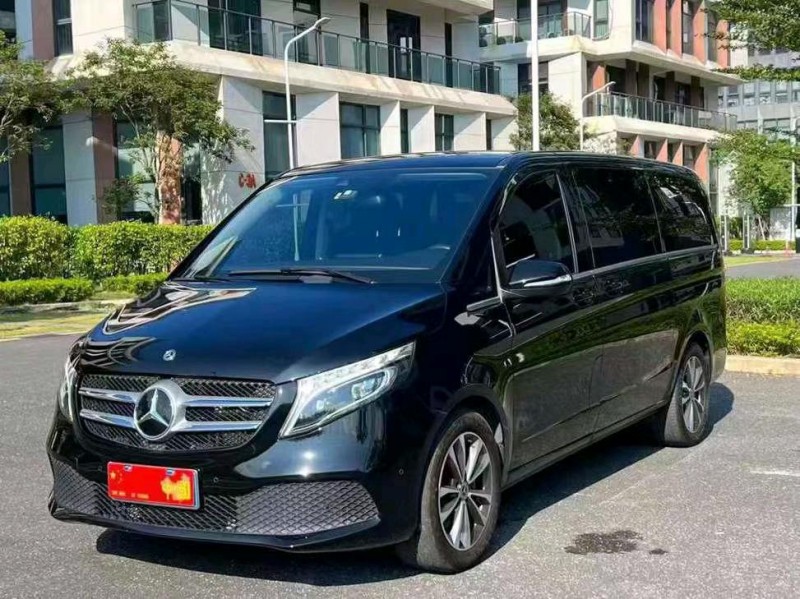 20年广州奔驰V