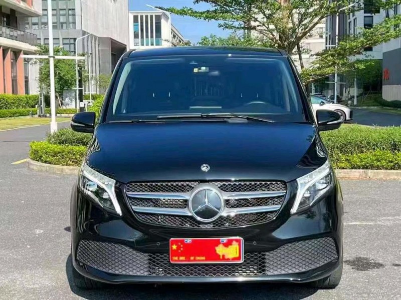 20年广州奔驰V
