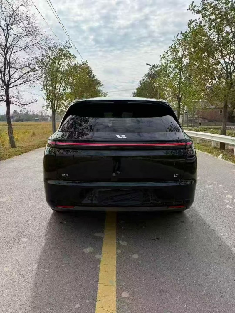 23年苏州理想L7