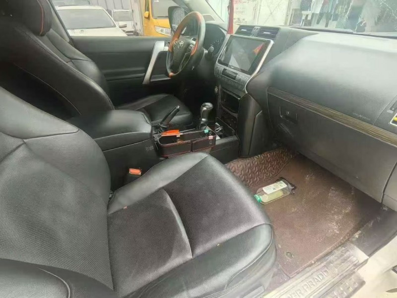 17年衡阳丰田普拉多