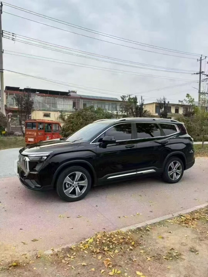 23年青岛吉利豪越