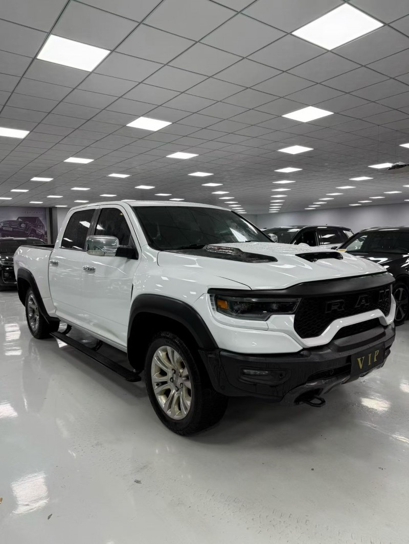 15年吉林道奇公羊