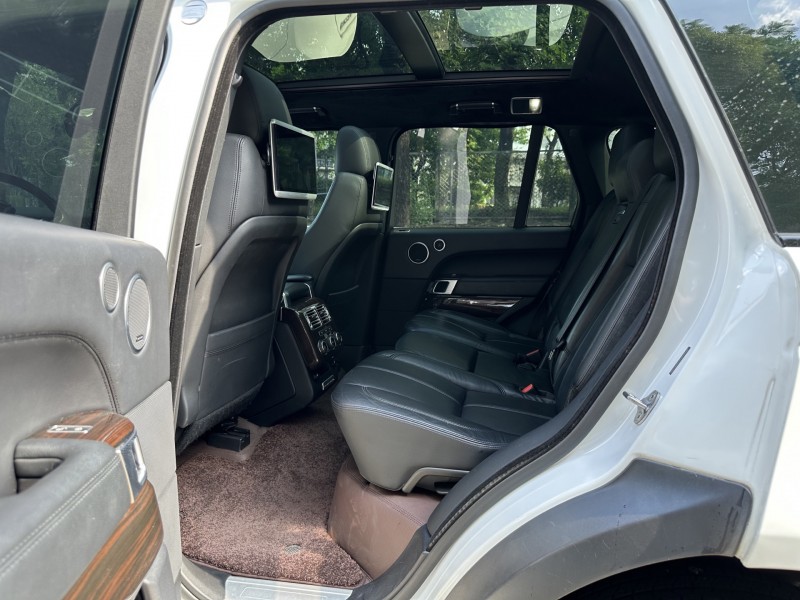 16年东莞市路虎揽胜行政