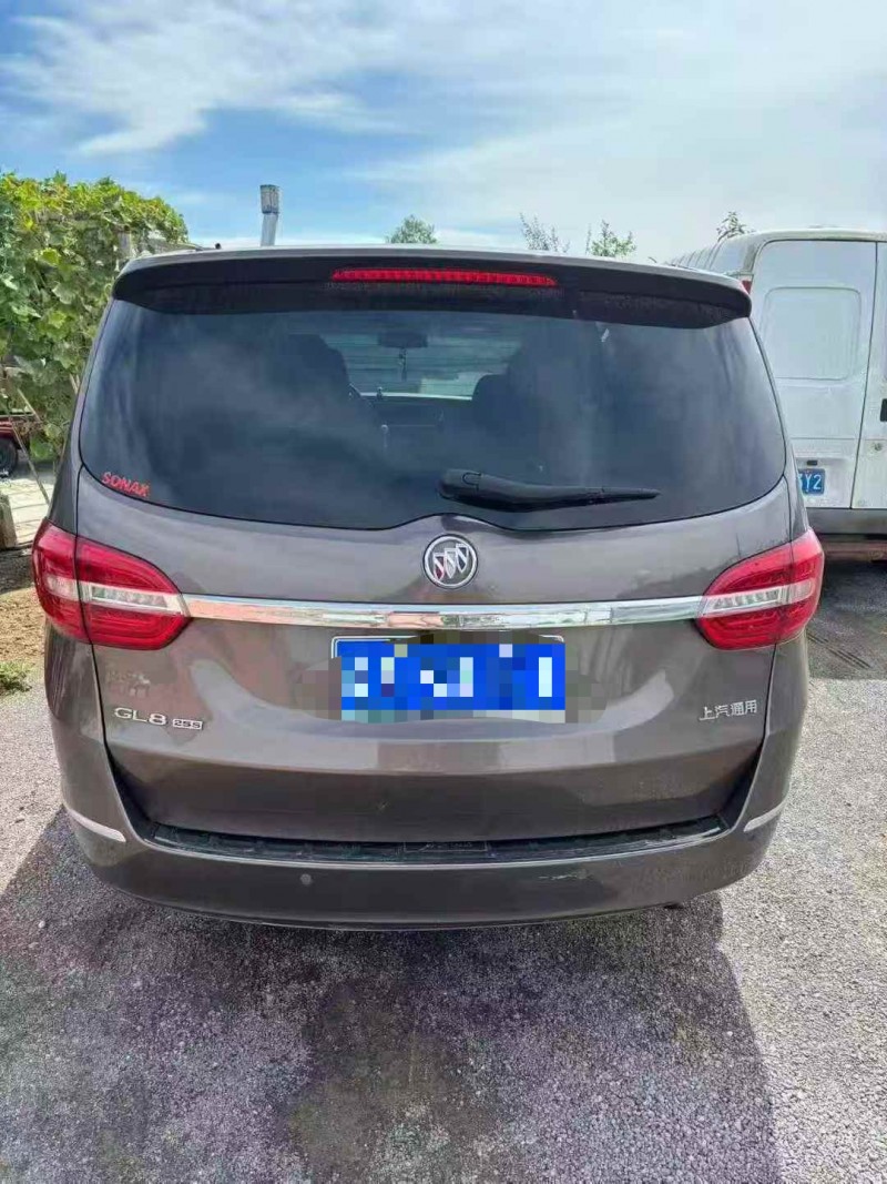 17年济宁别克GL8