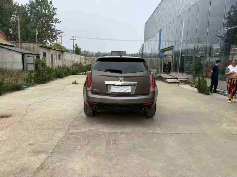 14年徐州凯迪拉克SRX