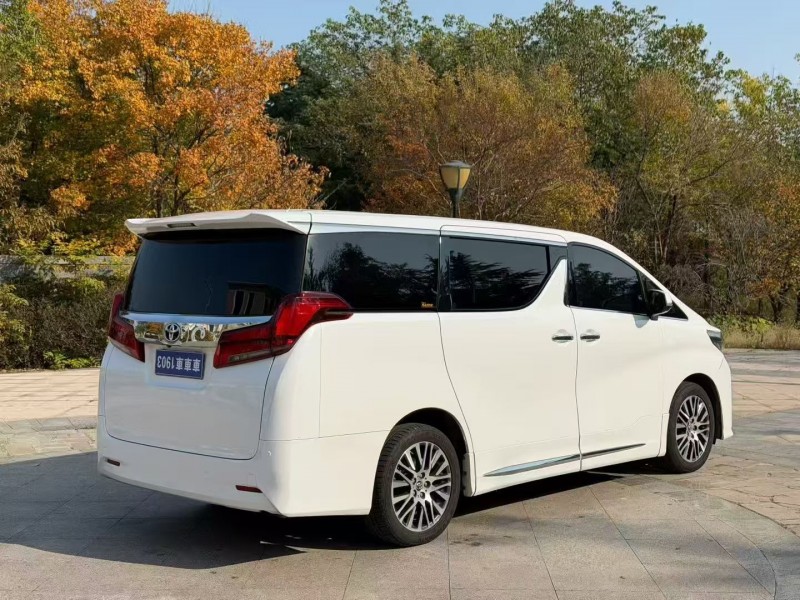 17年枣庄丰田埃尔法