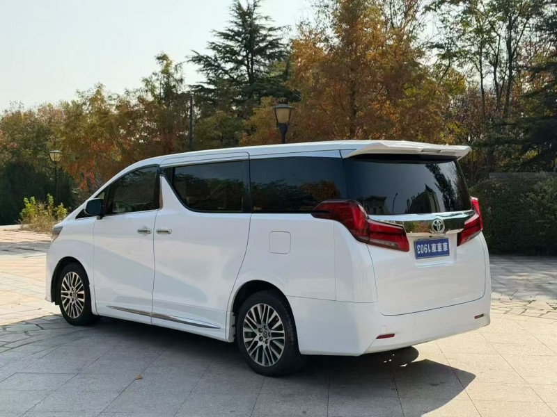 17年枣庄丰田埃尔法