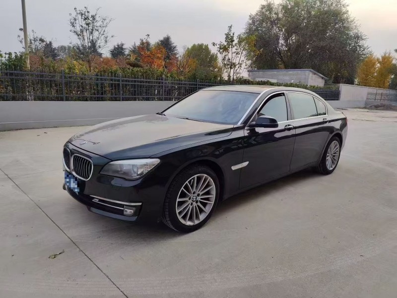 15年日照宝马7系