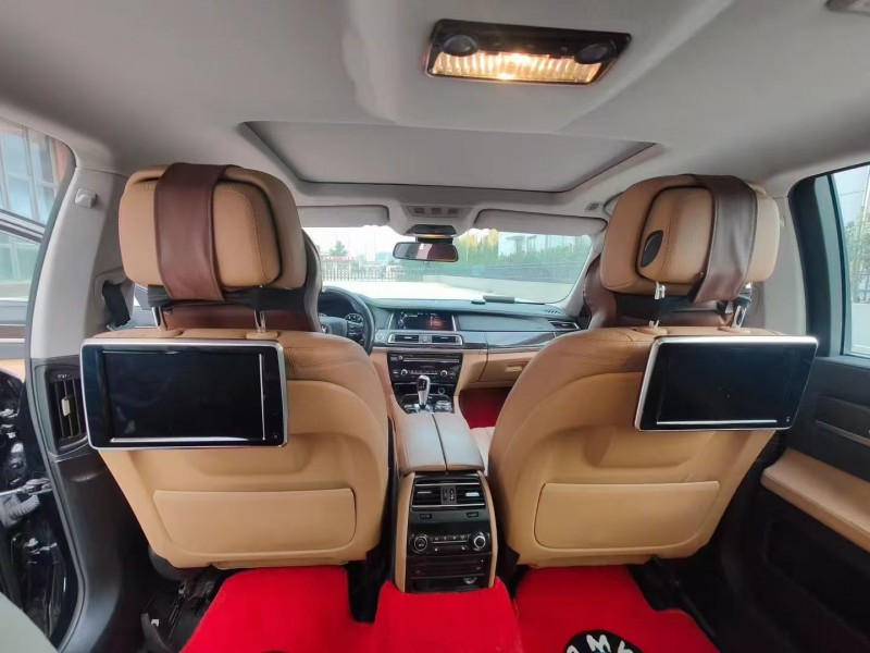 15年日照宝马7系