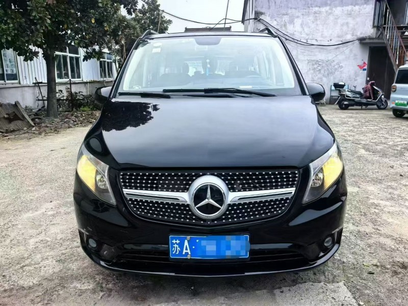 21年常州奔驰威霆