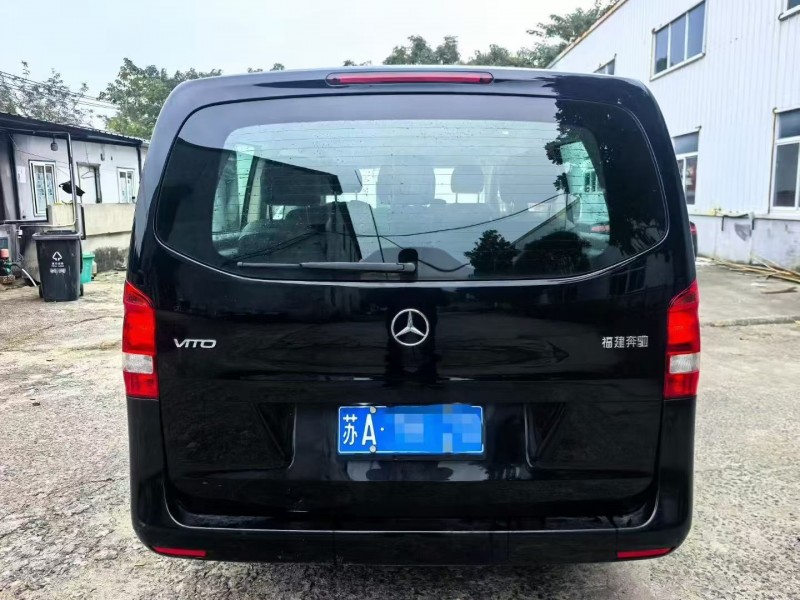 21年常州奔驰威霆