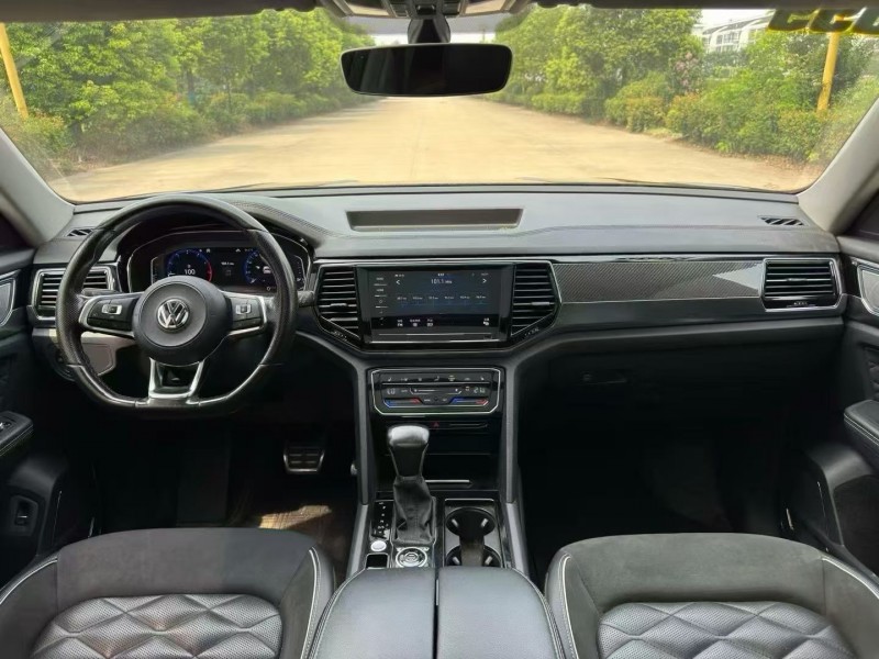 20年常州大众途昂