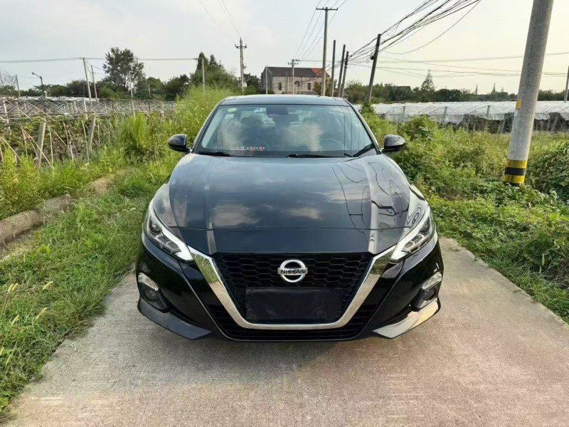 21年金华日产天籁