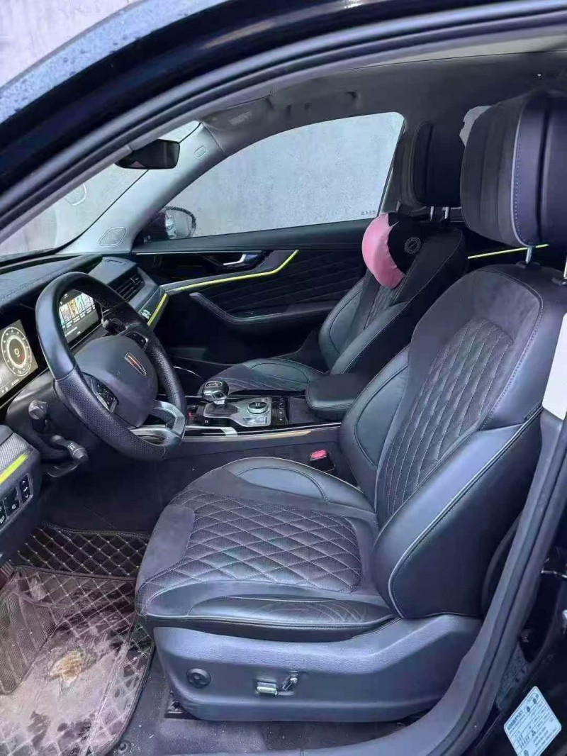 21年嘉兴红旗HS5