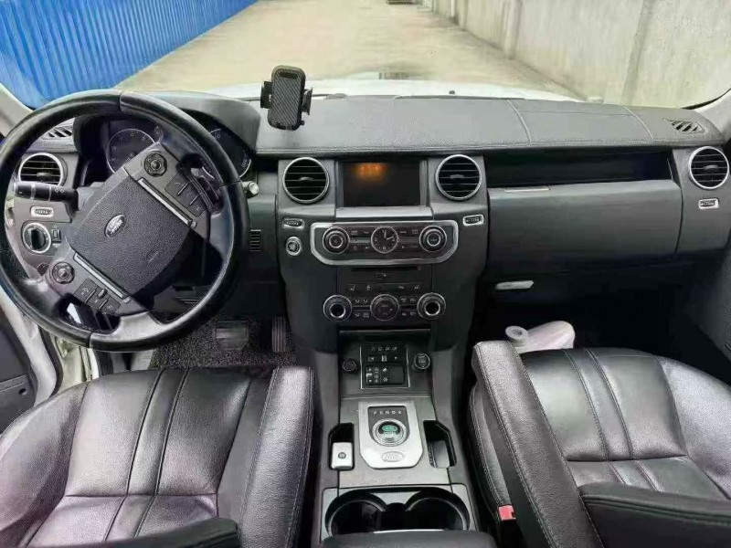 14年湖州路虎发现4