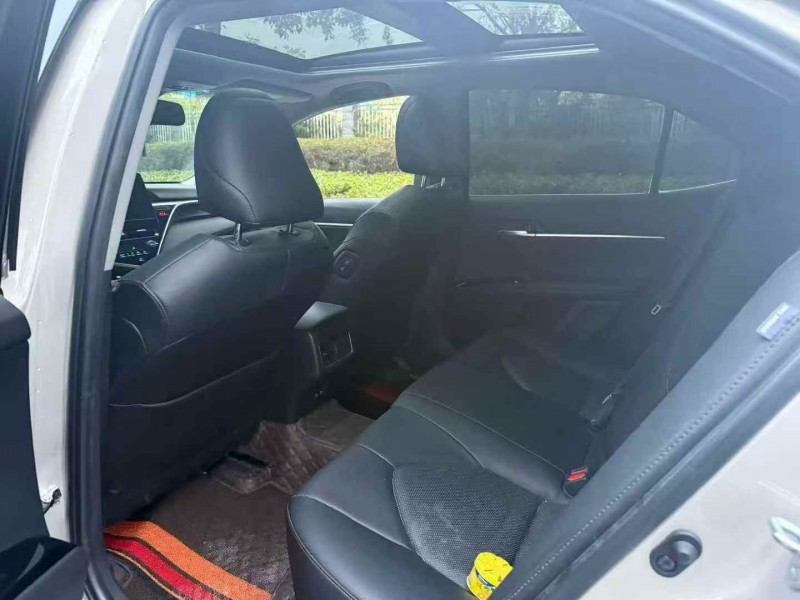 21年衡阳丰田凯美瑞