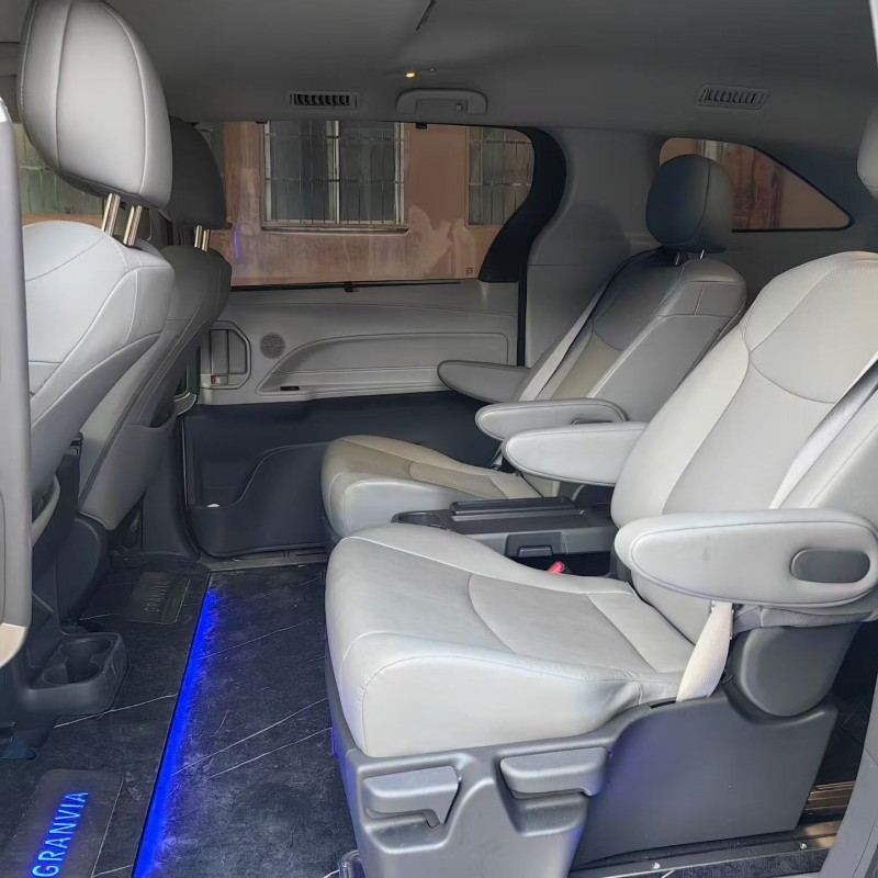 24年洛阳丰田格瑞维亚