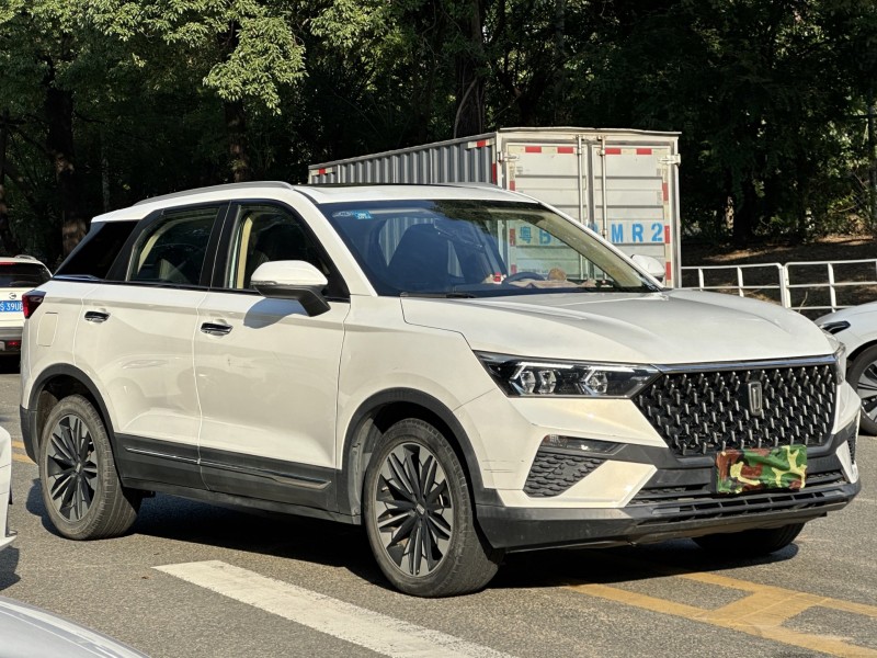 21年东莞市奔腾T77