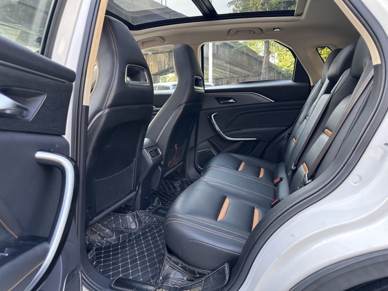 21年东莞市奔腾T77