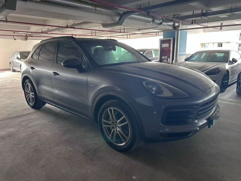 22年常州保时捷卡宴