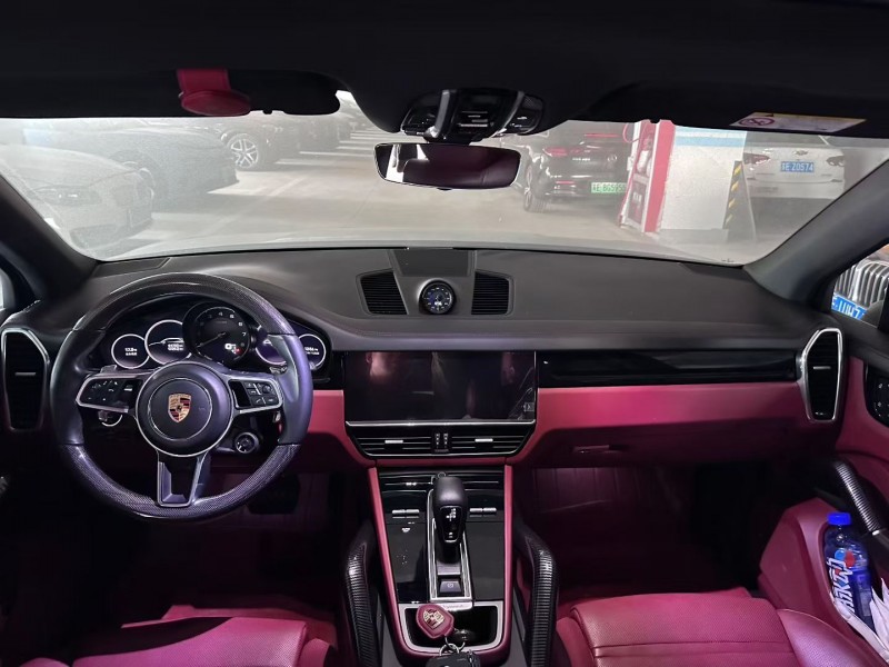 22年常州保时捷卡宴